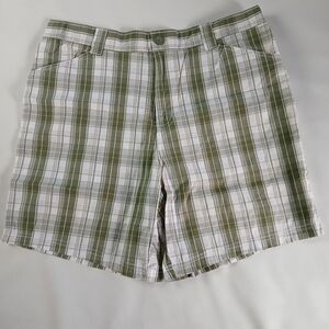Bobbie Brooks Plaid Shorts
